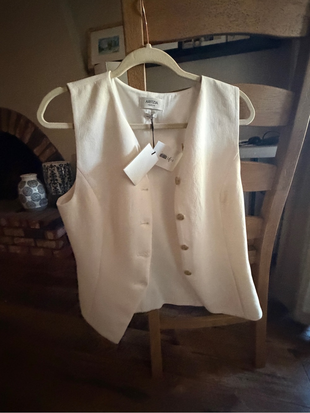 Aritzia Wilfred Regal Vest Size 12 NWT Tailored Waistcoat Ivory/Cream - Picture 2 of 5